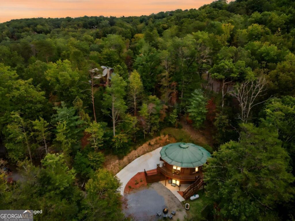 7deaec585e6a644c312e2c53d05819d5 1