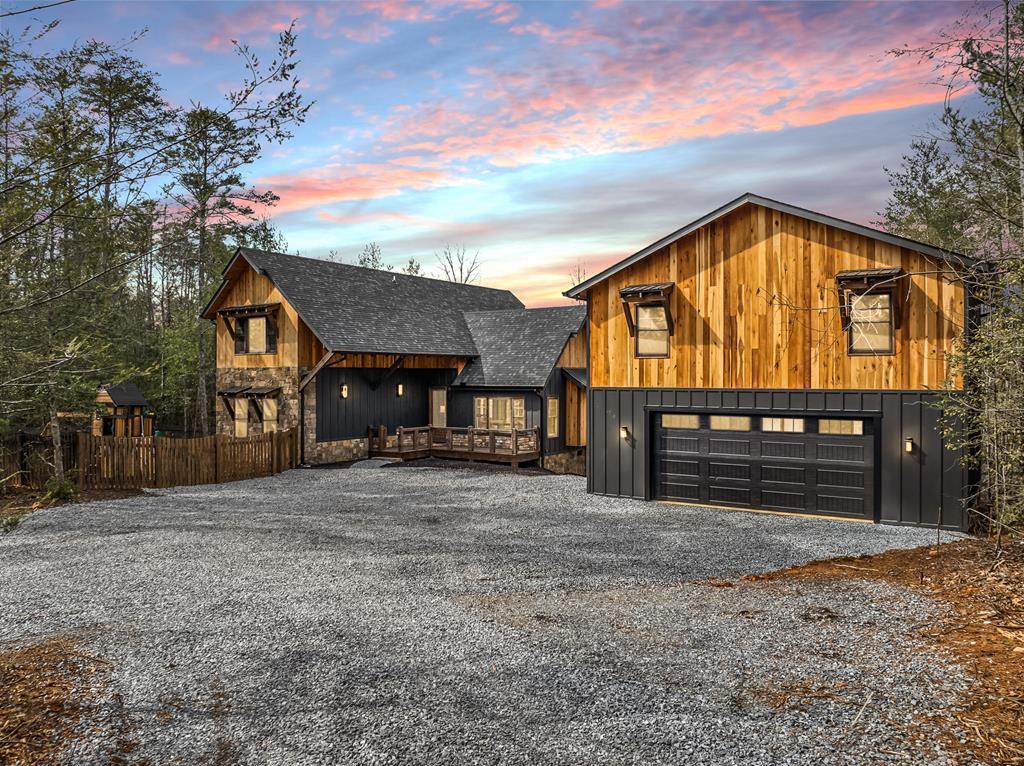 home for sale near lake chatuge