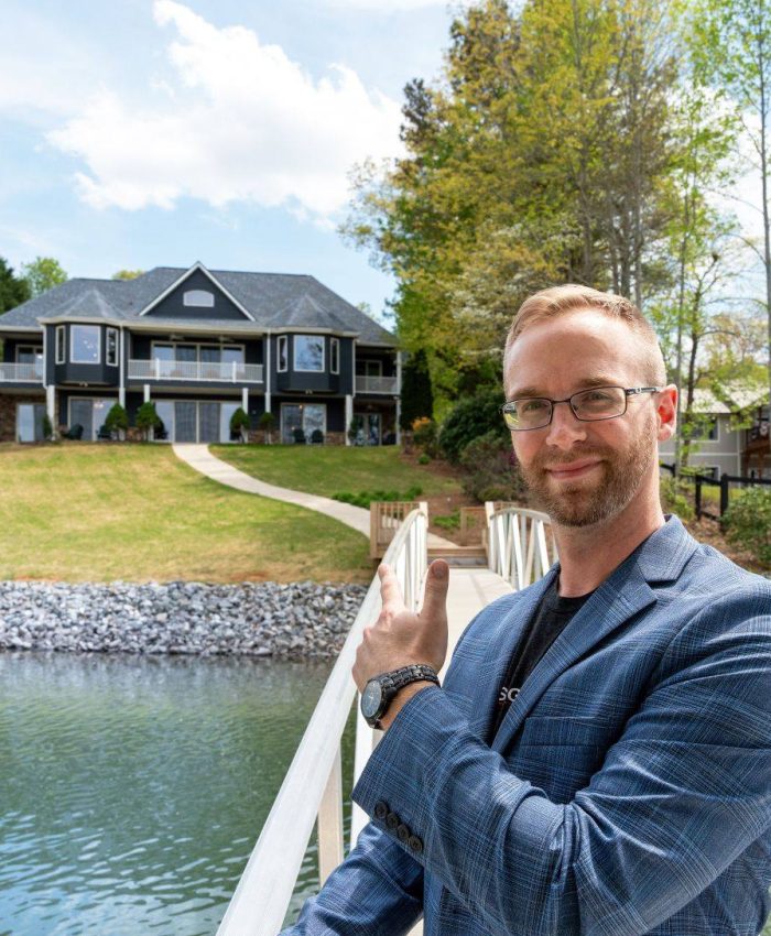 realtor in north georgia devin hazen